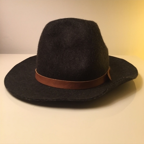 BillaBong Wool Fedora - Picture 3 of 6